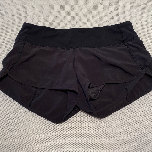 lululemon athletica Pants - Lululemon shorts & free small lululemon bag!